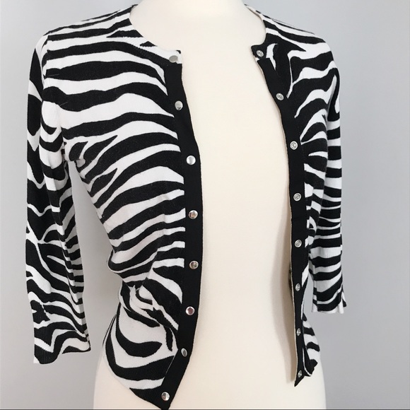 WHBM Zebra Print Small Cardigan - Picture 2 of 8